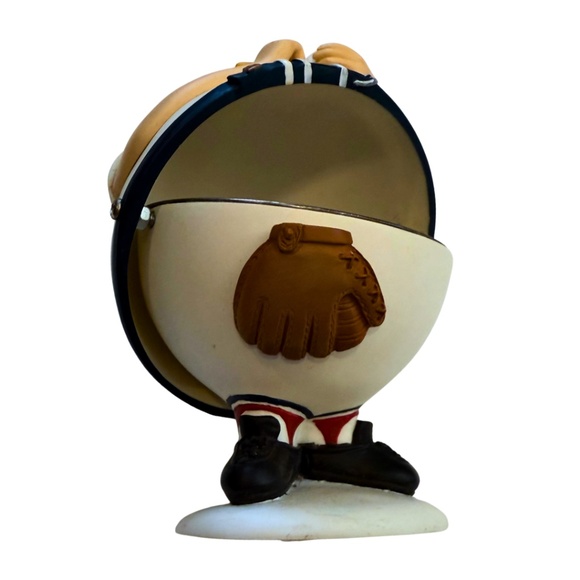 Red Sox Collectable | 2004 Boston Red Sox Department 56 Figurine Trinket Box – - Picture 3 of 6